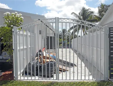 14270 SW 74th Street Miami FL 33183