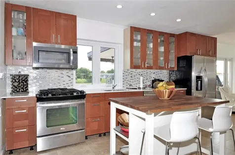 14270 SW 74th Street Miami FL 33183