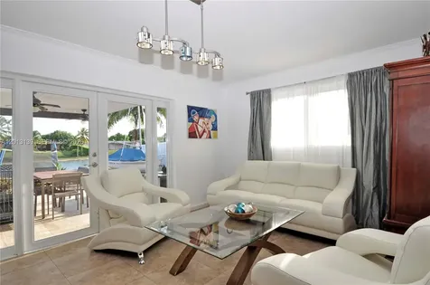 14270 SW 74th Street Miami FL 33183