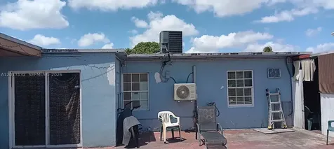 940 E 9th Place Hialeah FL 33010