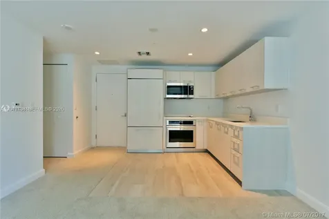 45 SW 9 Street Miami FL 33130