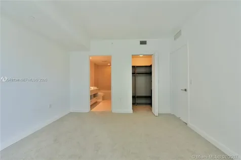 45 SW 9 Street Miami FL 33130