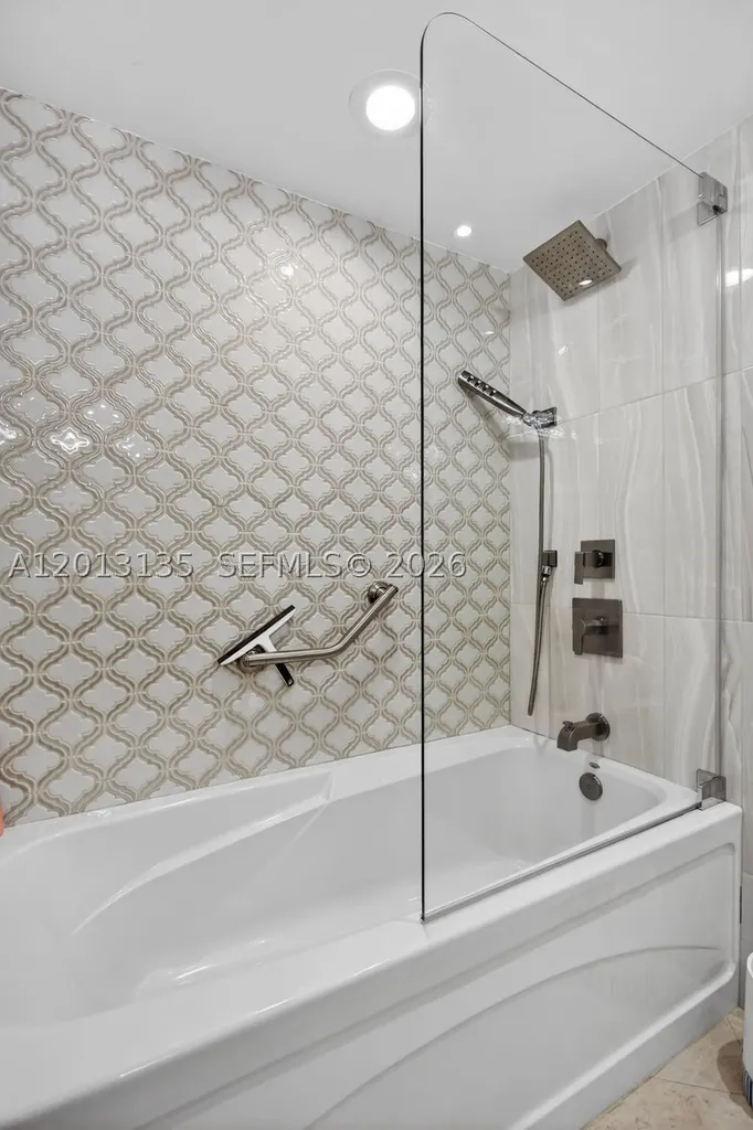 2900 NE 14th St Causeway Pompano Beach FL 33062