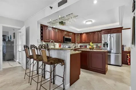 2900 NE 14th St Causeway Pompano Beach FL 33062
