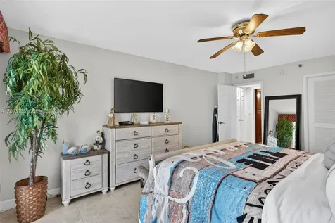2900 NE 14th St Causeway Pompano Beach FL 33062