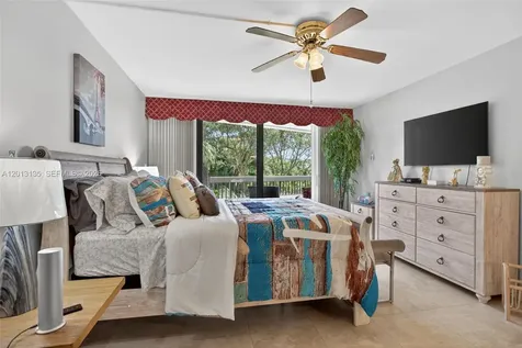 2900 NE 14th St Causeway Pompano Beach FL 33062