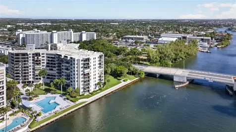 2900 NE 14th St Causeway Pompano Beach FL 33062