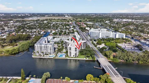 2900 NE 14th St Causeway Pompano Beach FL 33062