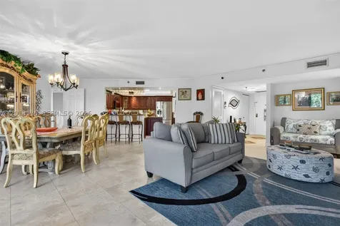 2900 NE 14th St Causeway Pompano Beach FL 33062