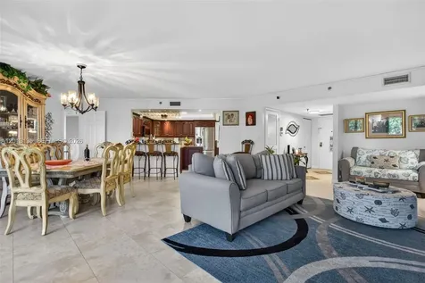 2900 NE 14th St Causeway Pompano Beach FL 33062