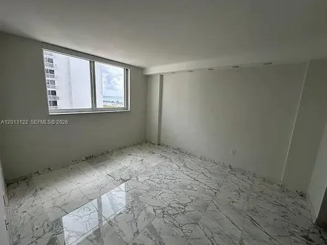 345 Ocean Drive Miami Beach FL 33139