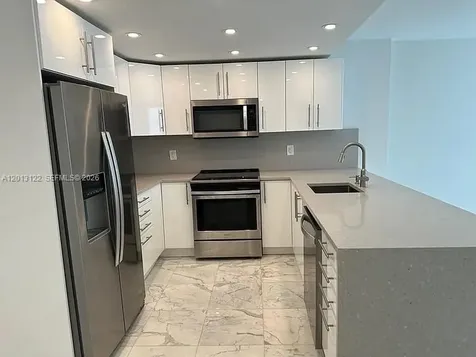 345 Ocean Drive Miami Beach FL 33139