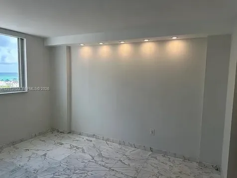 345 Ocean Drive Miami Beach FL 33139