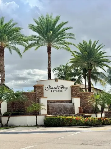8640 NW 101st Place Doral FL 33178