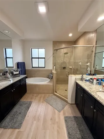 8640 NW 101st Place Doral FL 33178