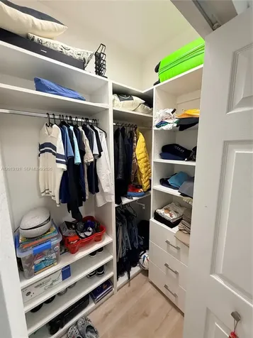 8640 NW 101st Place Doral FL 33178