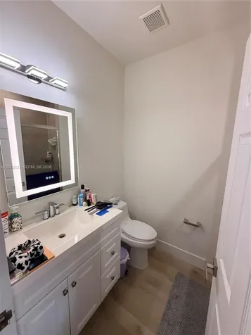 8640 NW 101st Place Doral FL 33178