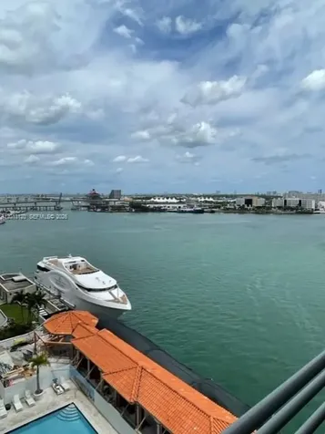 335 S Biscayne Boulevard Miami FL 33131