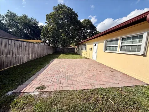 5501 SW 118th Avenue Cooper City FL 33330