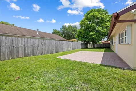 5501 SW 118th Avenue Cooper City FL 33330