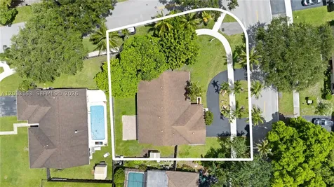 5501 SW 118th Avenue Cooper City FL 33330