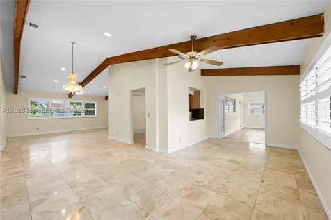 5501 SW 118th Avenue Cooper City FL 33330
