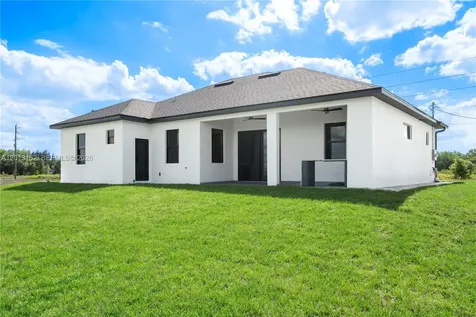 1504 Moore Lehigh Acres FL 33972