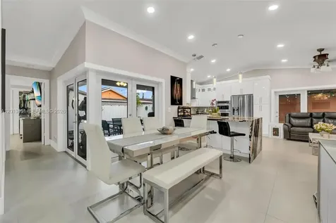 19757 SW 124th Avenue Miami FL 33177