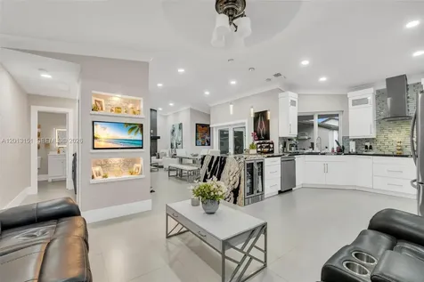 19757 SW 124th Avenue Miami FL 33177