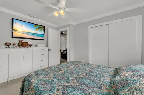 19757 SW 124th Avenue Miami FL 33177