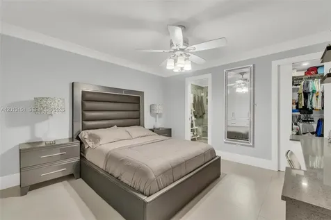 19757 SW 124th Avenue Miami FL 33177