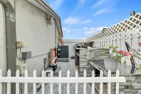 19757 SW 124th Avenue Miami FL 33177