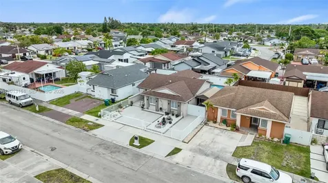 19757 SW 124th Avenue Miami FL 33177