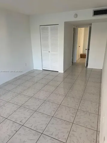 1304 NE 191st Street Miami FL 33179