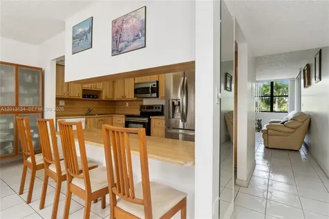 20401 NE 30th Avenue Aventura FL 33180