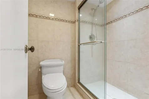 20401 NE 30th Avenue Aventura FL 33180