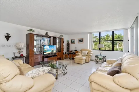 20401 NE 30th Avenue Aventura FL 33180
