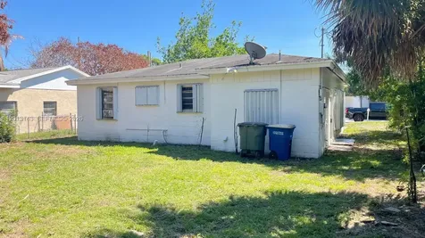 2908 Dunbar Street Fort Pierce FL 34947