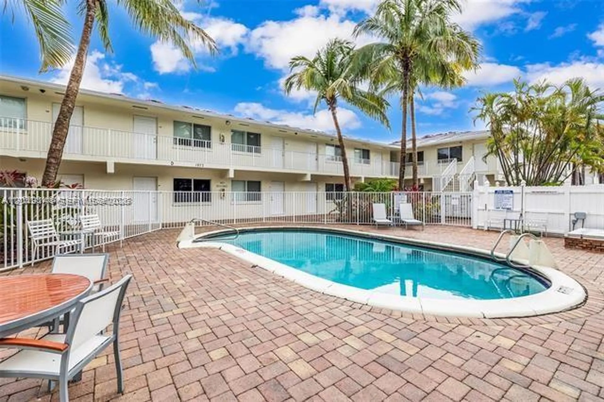 1892 NE 46th Street Fort Lauderdale FL 33308