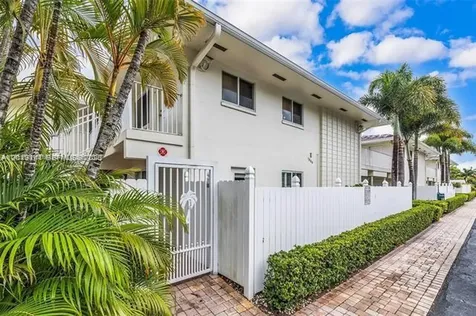 1892 NE 46th Street Fort Lauderdale FL 33308