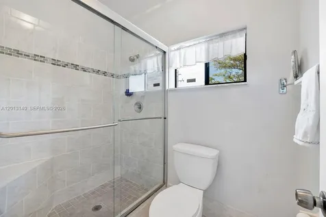 462 SE 14th Street Dania Beach FL 33004