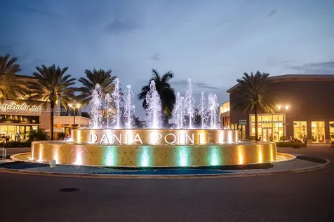 462 SE 14th Street Dania Beach FL 33004