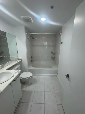 2775 NE 187th Street Aventura FL 33180