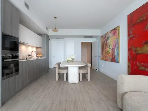2900 NE 7th Avenue Miami FL 33137