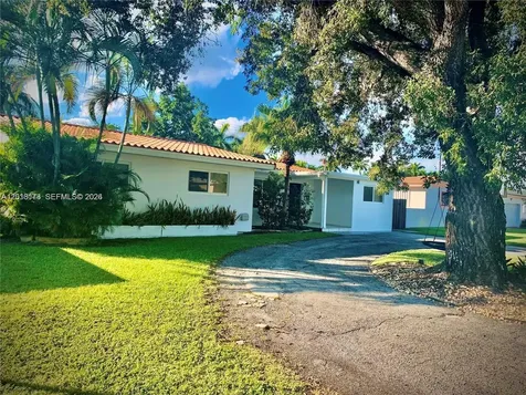 19340 NE 18th Court Miami FL 33179