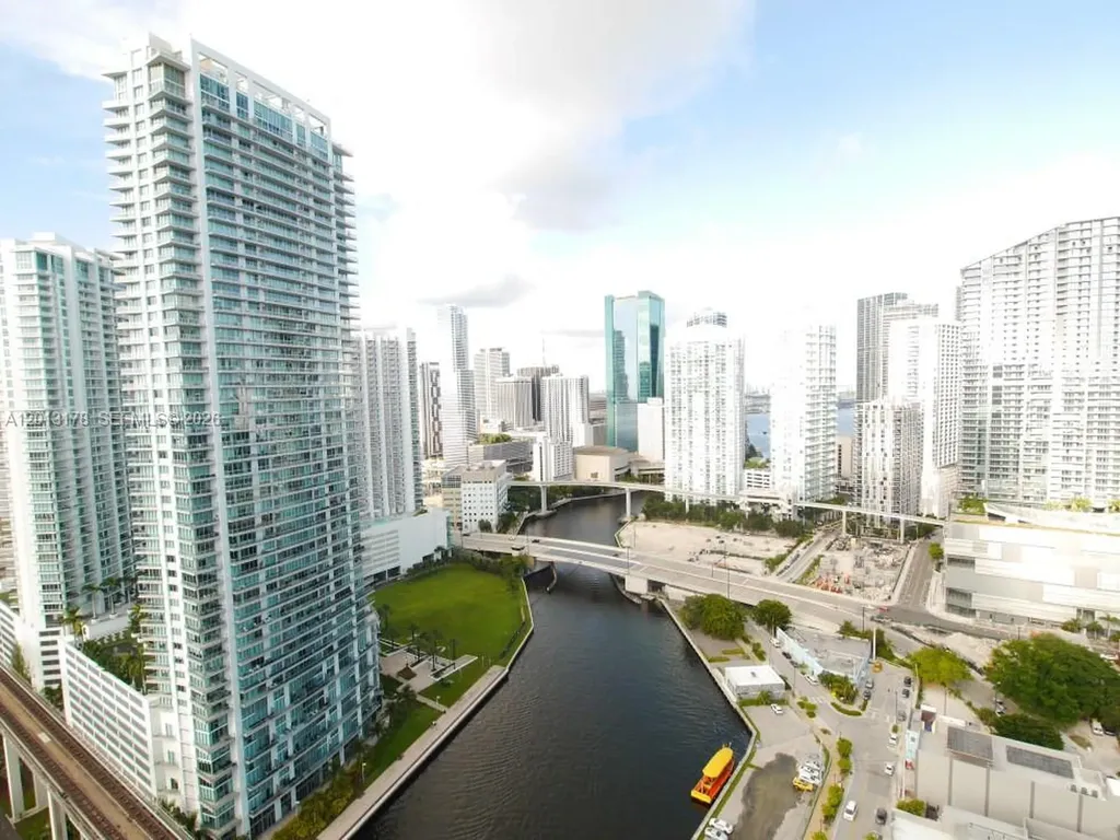 690 SW 1st Court Miami FL 33130