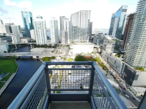 690 SW 1st Court Miami FL 33130
