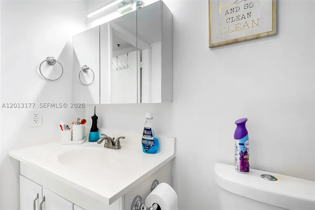 919 Hillcrest Drive Hollywood FL 33021
