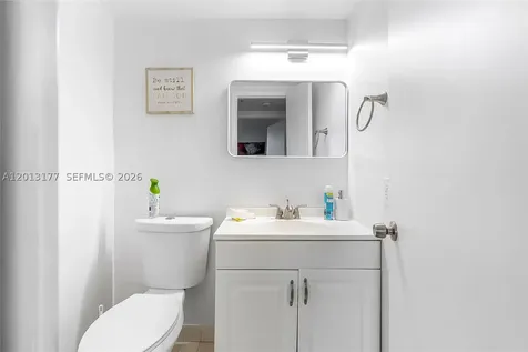 919 Hillcrest Drive Hollywood FL 33021