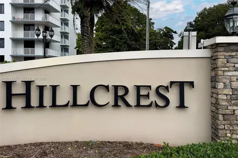 919 Hillcrest Hollywood FL 33021